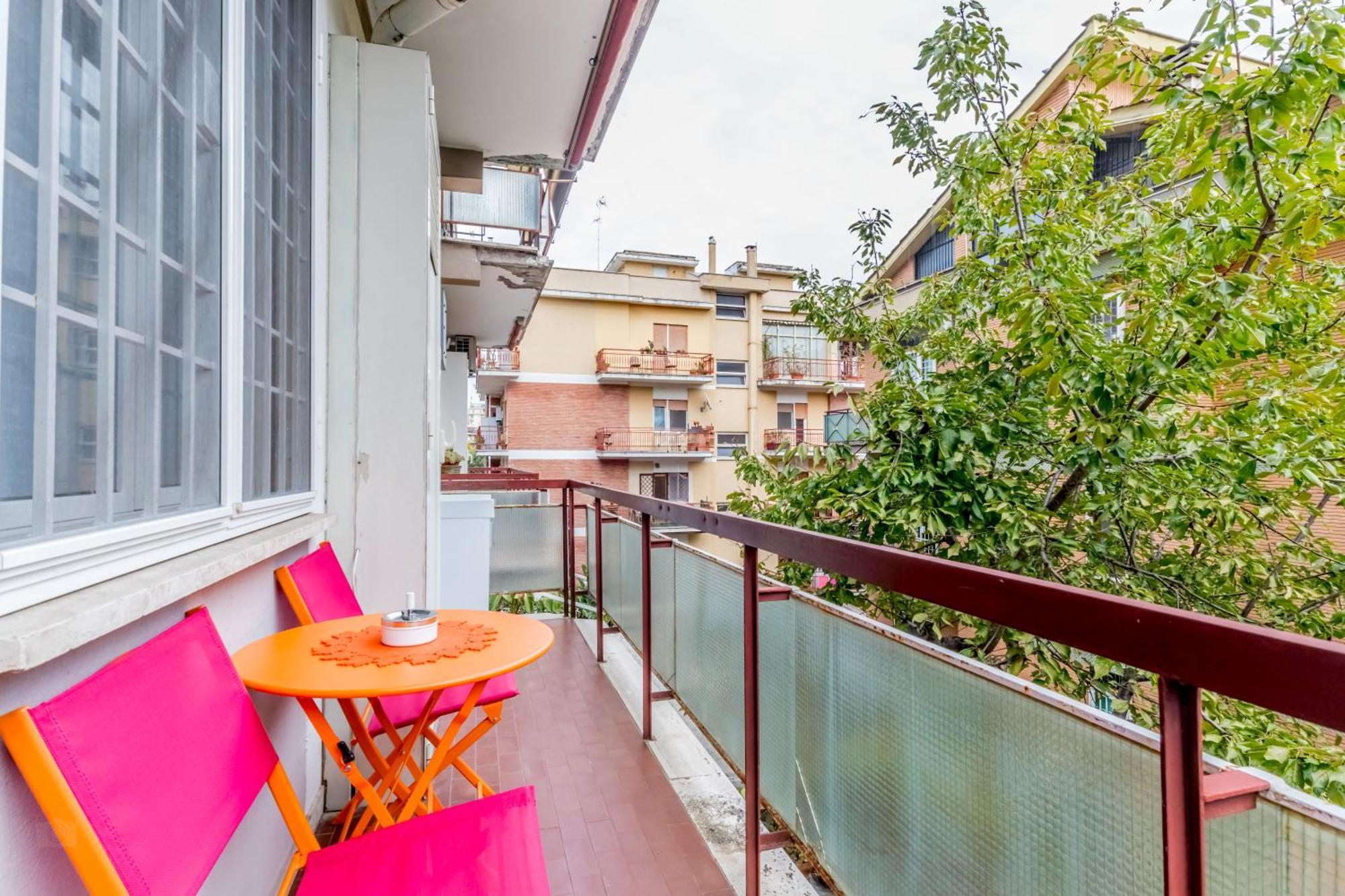 White Living R-home Appartement *